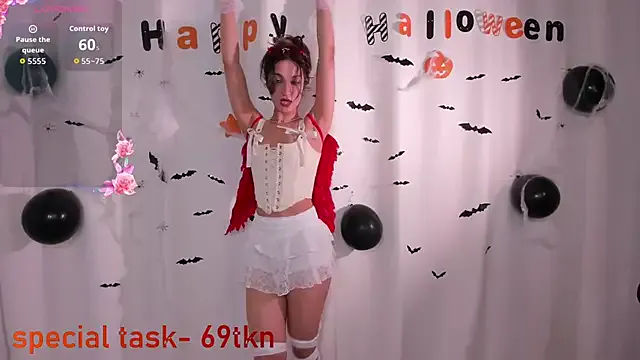 softly_bold from StripChat is Freechat