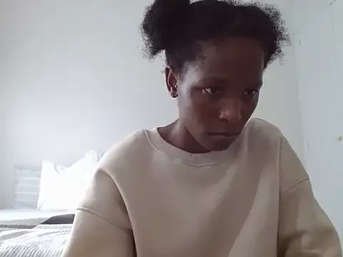 SoftRosee from StripChat