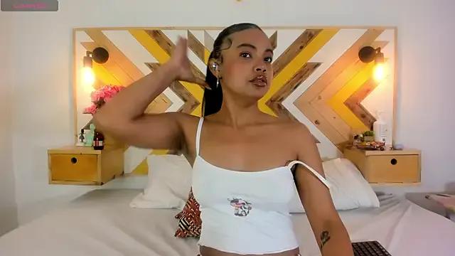 SoleneFontaine from StripChat is Freechat