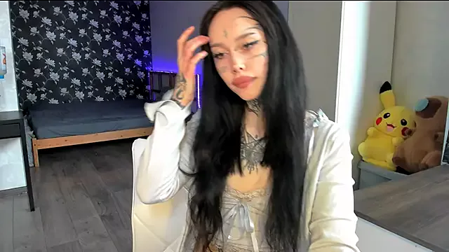 Somniyaa from StripChat