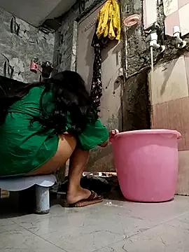 soni_yhakur from StripChat is Freechat