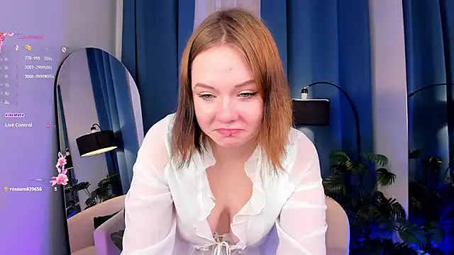 Sophi_X from StripChat is Freechat