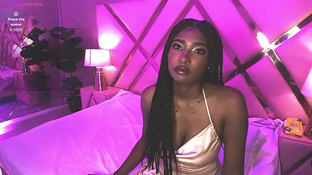 SophiaBloss from StripChat is Freechat