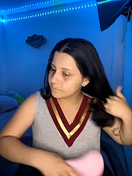 Sophie__Carter_ from StripChat is Freechat