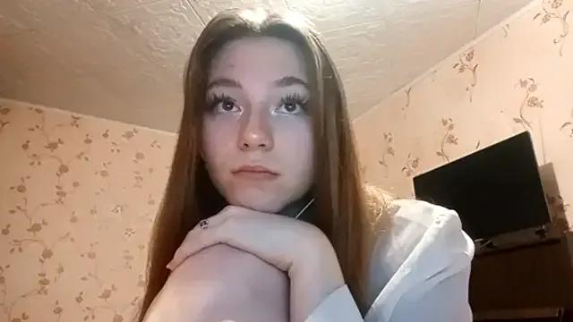 Sophiecuttie from StripChat is Freechat