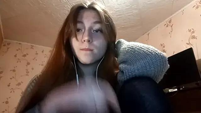 Sophiecuttie from StripChat is Freechat