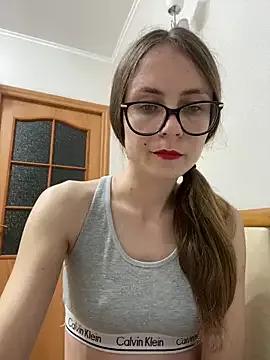 SophieDesire from StripChat is Freechat