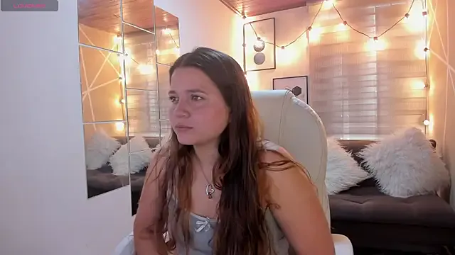 sophiee09_ from StripChat is Freechat