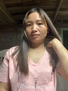 sowbibi from StripChat is Freechat