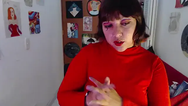 Girls: try live performances with matured performers, from dancing to quirks, in a variety of beautiful sex cams.