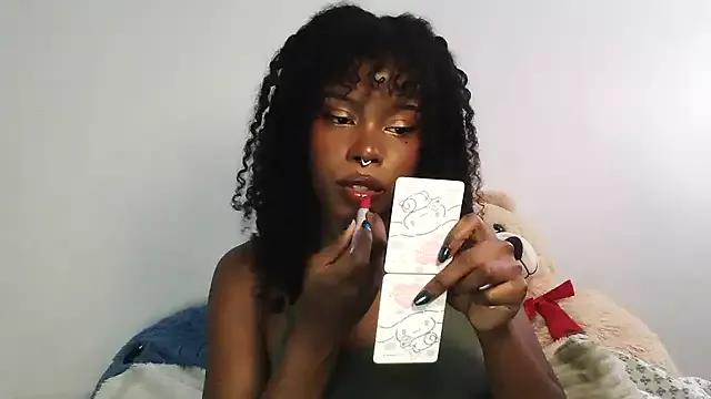 SparklingSoleil from StripChat is Freechat