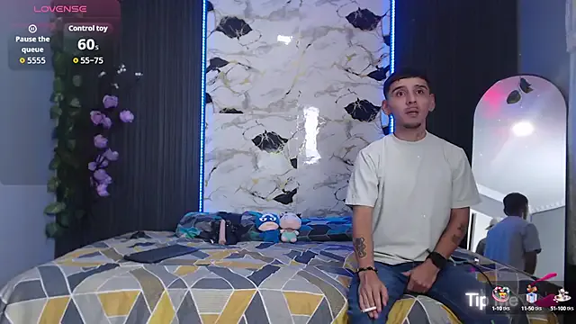 Girls: try live performances with matured performers, from dancing to quirks, in a variety of beautiful sex cams.