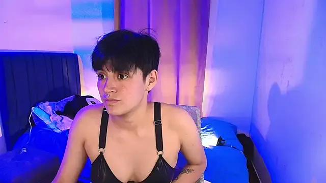 spicyferny from StripChat is Freechat