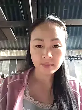 Spring-mky from StripChat is Freechat