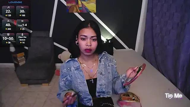 Girls: try live performances with matured performers, from dancing to quirks, in a variety of beautiful sex cams.