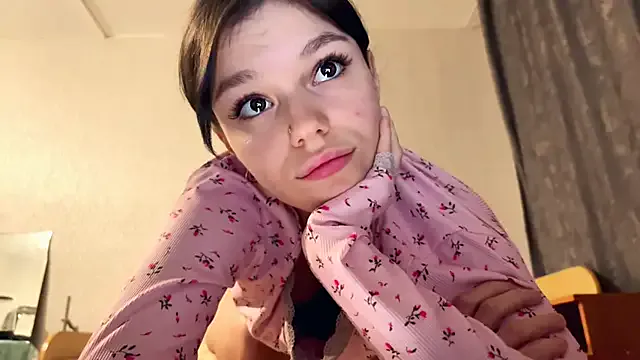 StacieGregoreski from StripChat is Freechat