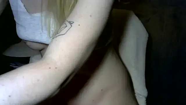 StacyNextdoor from StripChat is Freechat