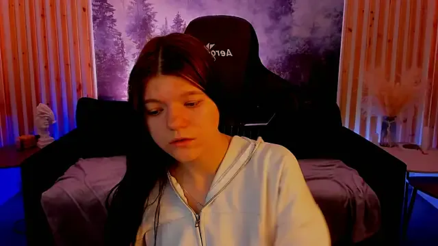 Girls: try live performances with matured performers, from dancing to quirks, in a variety of beautiful sex cams.