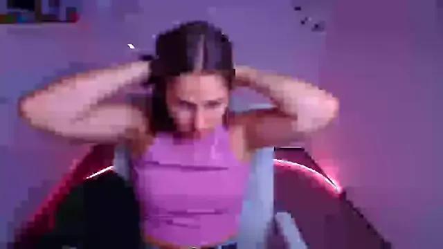 Girls: try live performances with matured performers, from dancing to quirks, in a variety of beautiful sex cams.