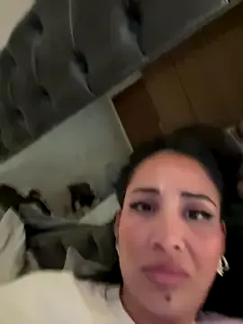 Stella_dauergeil from StripChat is Freechat