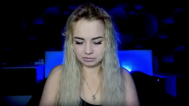 StephanieSweety from StripChat is Freechat