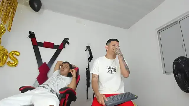 Steven_and_Camilo18 from StripChat is Freechat