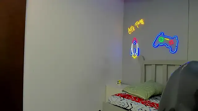 StiwenTwink from StripChat is Freechat