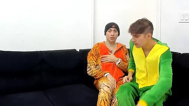 StrawwBoys from StripChat is Freechat
