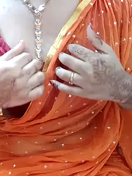 Sugar-n-spicy from StripChat is Freechat