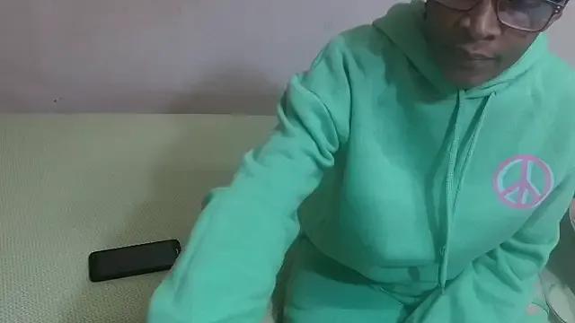 SugarPoppy24xxx from StripChat is Freechat