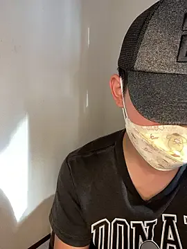 suisui3434 on StripChat 