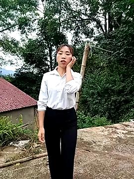 sulove_xx from StripChat is Freechat