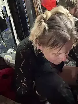 Girls: try live performances with matured performers, from dancing to quirks, in a variety of beautiful sex cams.