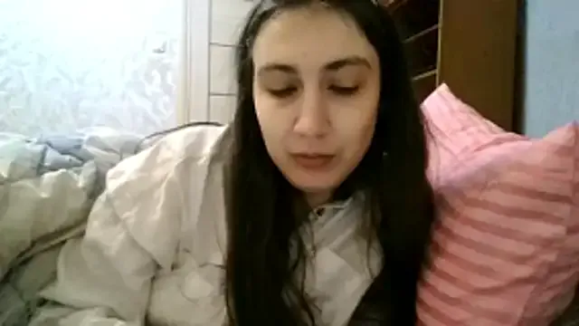 summerrrcat from StripChat is Freechat