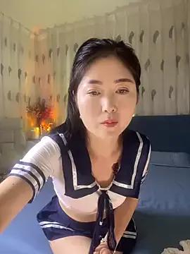 sunny-520 from StripChat is Freechat