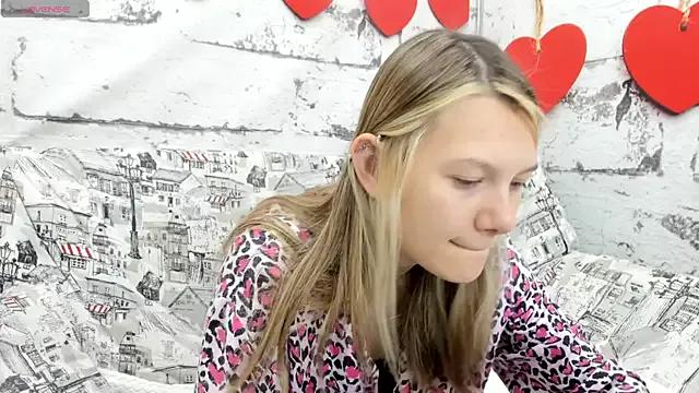 Sunny_Sammy from StripChat