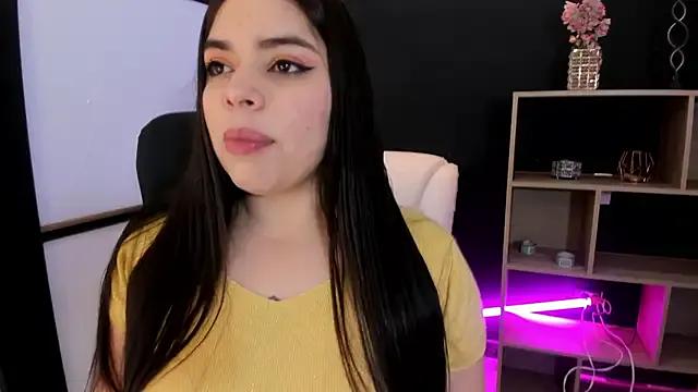 Sunnypaytton from StripChat