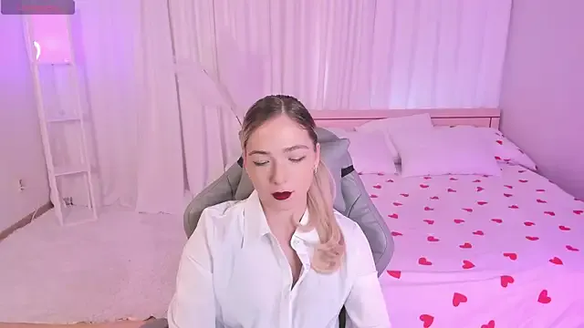 Susan_Mimi from StripChat is Freechat