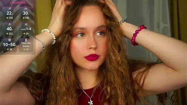SusannaScholler from StripChat is Freechat