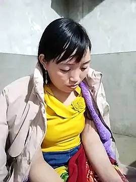 susu-00 from StripChat is Freechat