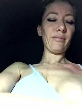 Suuzykiss from StripChat