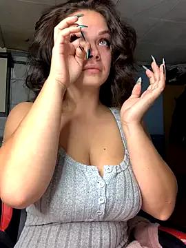 Sweeeeet_Candy from StripChat is Freechat