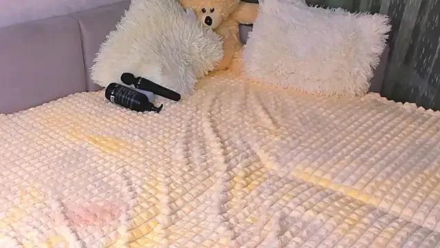 Sweeet_Barbie from StripChat is Freechat