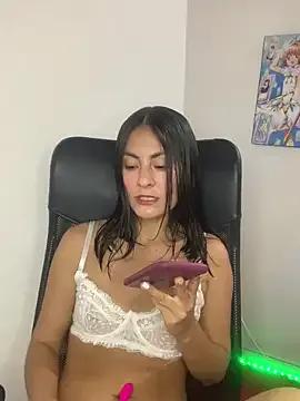 sweet-abbie from StripChat is Freechat