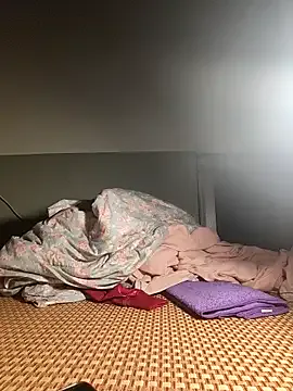 Sweet-asian from StripChat is Freechat