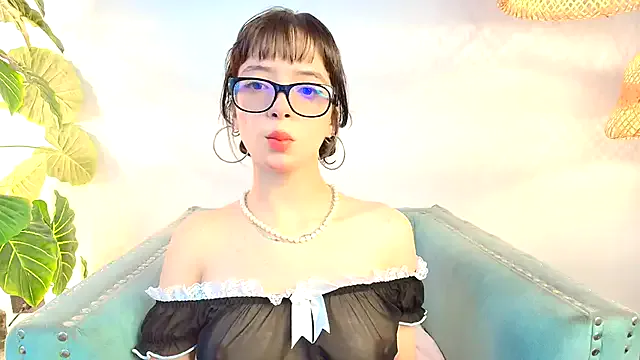 Sweet_1Angel from StripChat is Freechat