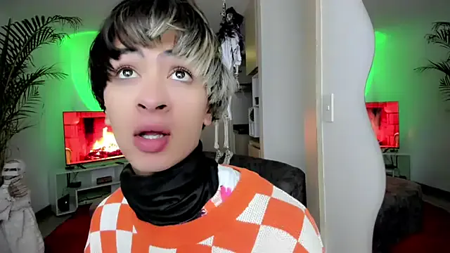 Girls: try live performances with matured performers, from dancing to quirks, in a variety of beautiful sex cams.