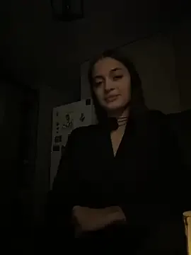 sweetdreams_99 from StripChat is Freechat