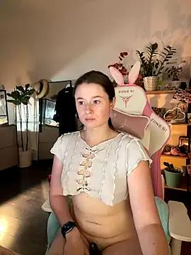sweetest_pie from StripChat