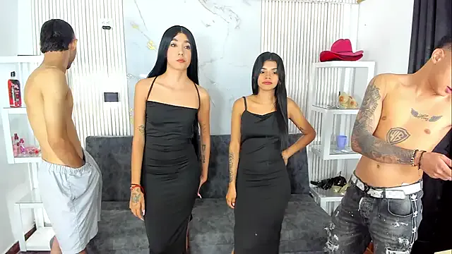 SweetGirls_ggh from StripChat is Freechat